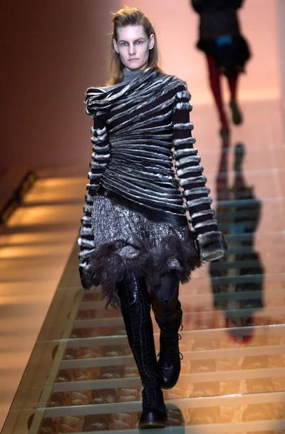Look 46